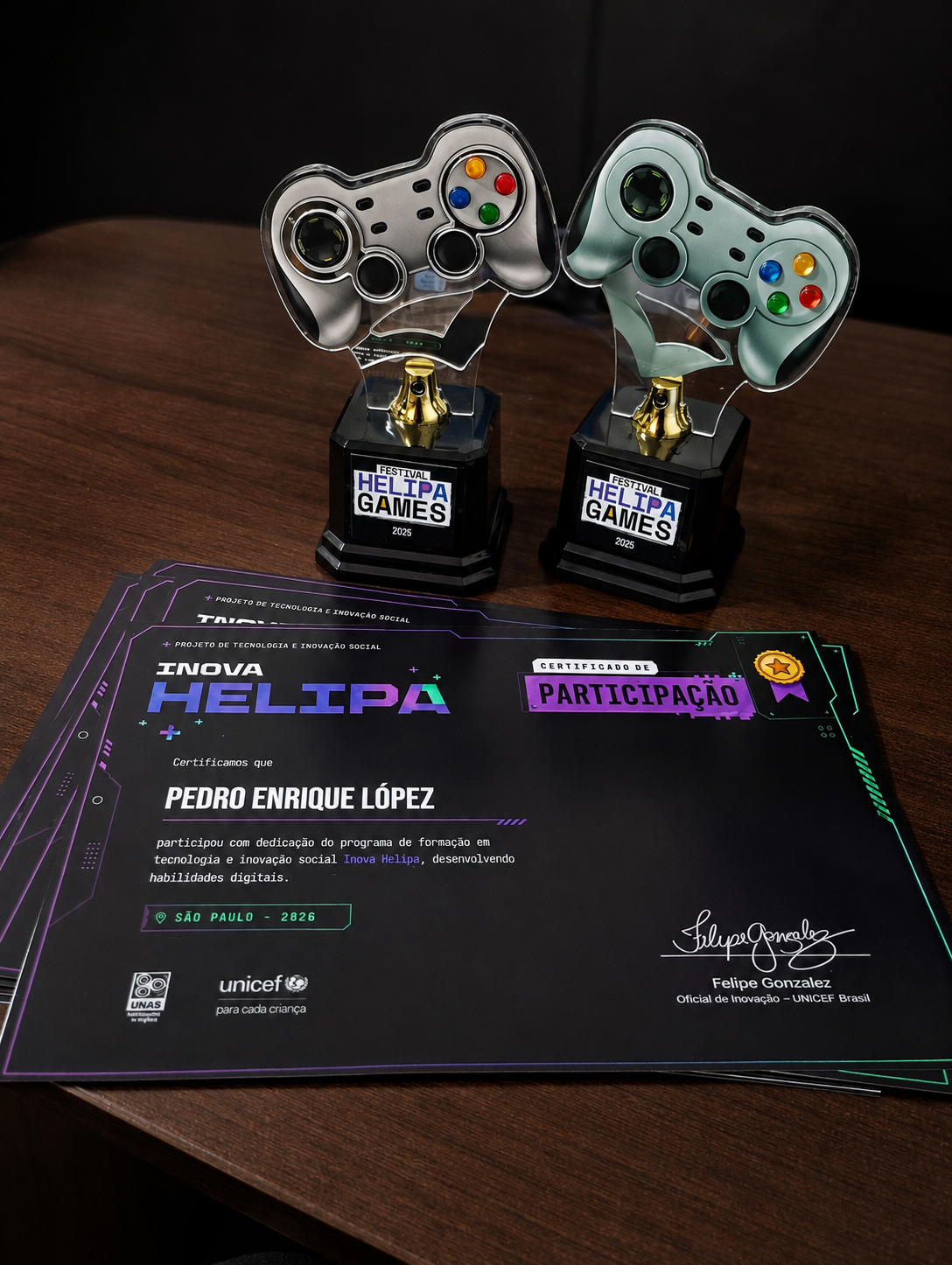 Troféus produzidos para o Helipa Games